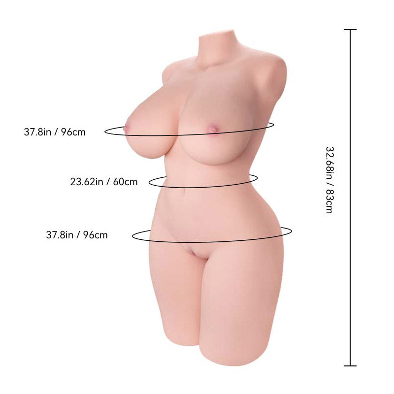 Monroe: 31kgの肉付きの良い美しい女
