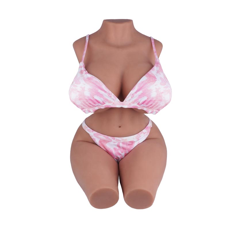 Monica: 18.5kg 乳房を楽しめる一番変態なセックスドール